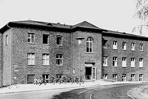 The older outpatient clinic section H 306, 1953